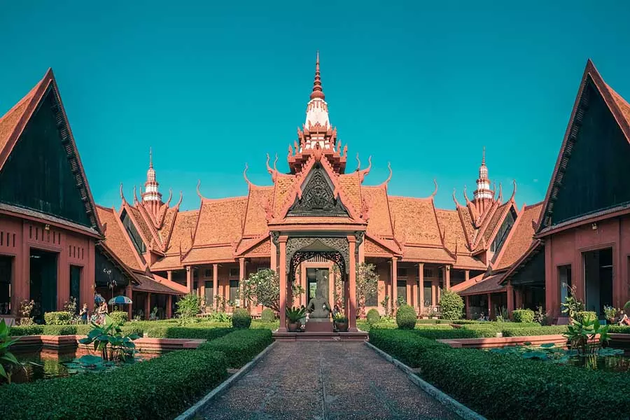 When's the best time to visit Cambodia temples? Discover ideal months, weather tips & how to avoid crowds for your trip.