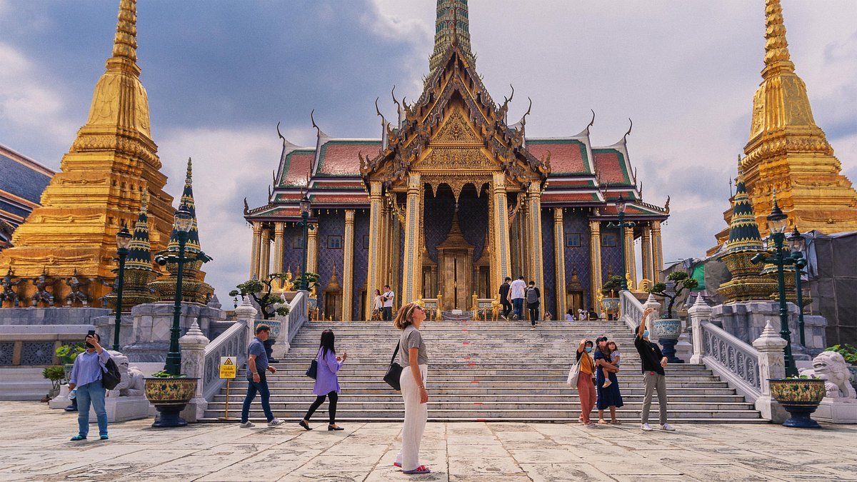 5 Must-See Temples in Bangkok Beyond Wat Pho (2025)