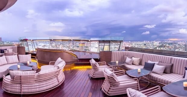 Bangkok Nightlife Guide : Rooftop Bars, Night Markets & Hidden Speakeasies